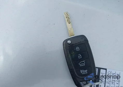 2020 Hyundai Kona Se from USA, damaged, VIN KM8K1CAA0LU444678